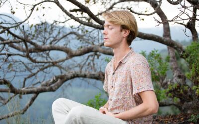 Mindfulness Therapy: Transform Your Life by Living in the Present